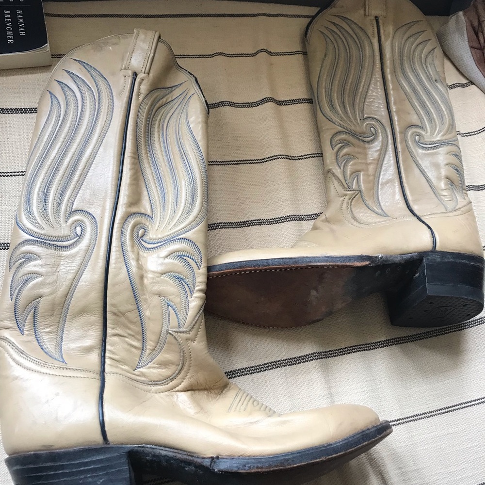 Beige Tony Lama Boots